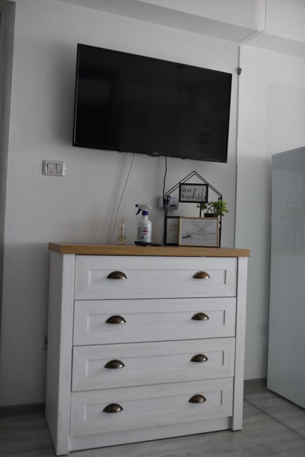 Mall Luxury VI Apartments Бакэу Экстерьер фото